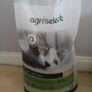 70 Litres of Agriselect Wood Pellet Recycled Non Clumping Wood Cat Litter Image 3