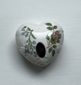 Vintage Aynsley China trinket box