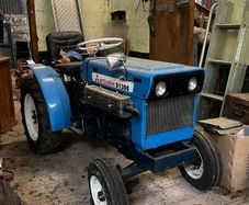 Mitsubishi D1300