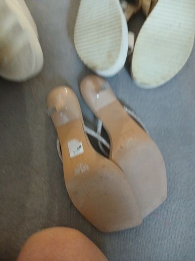 sandles