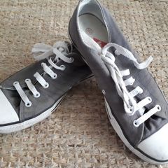Canvas "Lee Cooper" Trainers.  UK- 6.5
