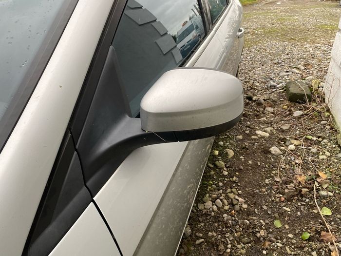 Ford Mondeo mk4 2010 passenger side wing mirror