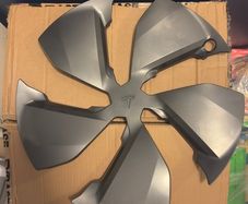 Tesla 19" Crossflow Wheel Covers