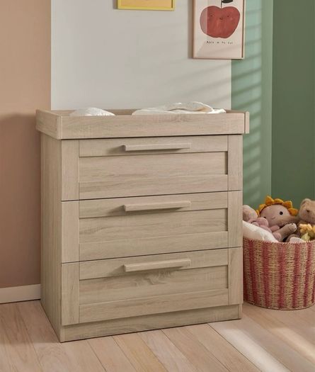mama's and papa's cot and drawer unit