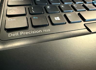 Dell Precision 7510-Touchsreen i7-6820HQ CPU 2.7GHz 32GB ram 512GB M.2 ssd