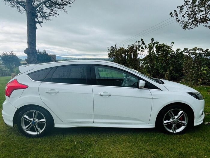 Ford Focus Zetec S 2013