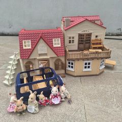 Sylvanian Families Large House, Van & Rabbit Family Bundle