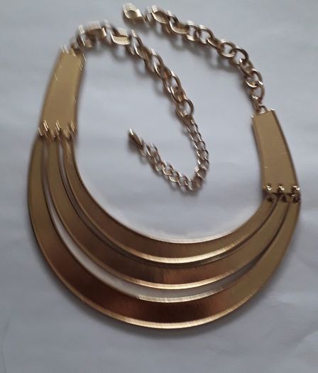 Collar Necklace