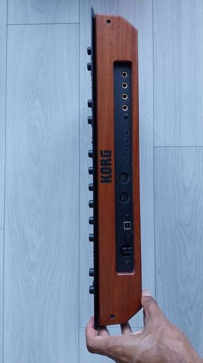 Korg Minologue XD