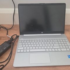 HP laptop, barely used, 11th generation Intel i5 with 16GB RAM