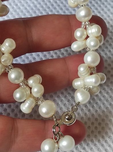 Freshwater pearl bracelet