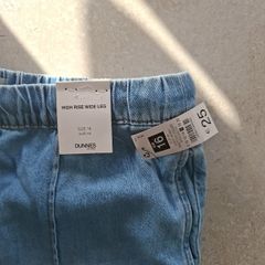 BNWT Denim  High Rise Wide,Leg size 16 Jeams