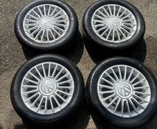Volkswagen Alloy Wheels with Michellin tires