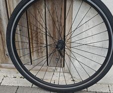 bike wheel , 28 inches wheels