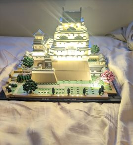 Lego Himeji Castle (21060) and advanced lighting kit