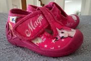Babygirl slippers size 2.5 toddler