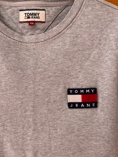 Tommy Hilfiger Tommy Jeans Grey T-shirt. Labelled Size Xtra Small. (more A Small Adult)  Great Quality & Weighty. Excellent Condition.