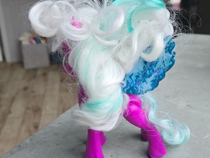 Large Opaline Arcana Wing Surprise Dolls, 5 Inch Alicorn Toy  MLP G5 My Little Pony 2022