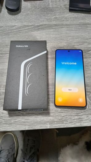 Samsung S26 256gb / Like New