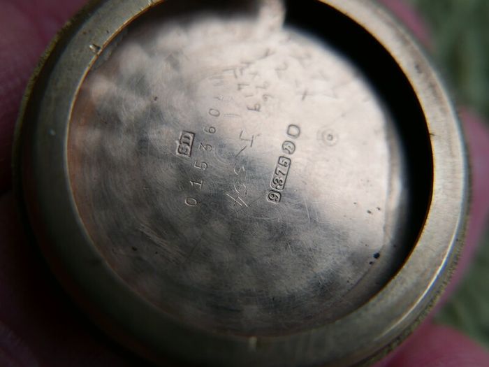 Vintage 1923 Dowel Deluxe 9ct Solid Gold Gents Wrist Watch - 17 jewels Antimagnetic Swiss Made(engraved Esso 1923) in working order