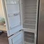 Servis Fridge Freezer Integrated Image 2