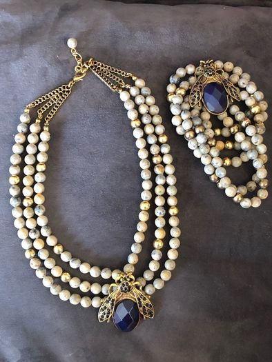pearl necklace and bracelet set