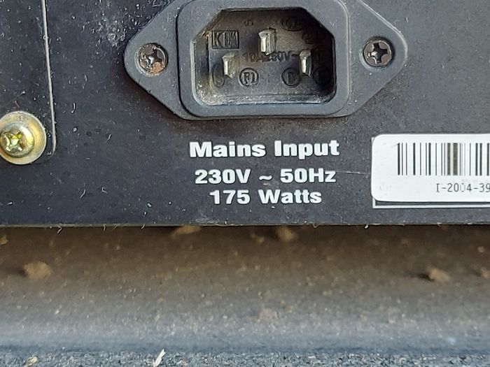 Large Marshall AMP, MG Series, 100 DFX, Output 100 watts RMS into 4 Ohms, very good condition, see pictures