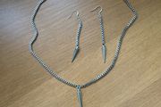 Silver tone chain matching necklace and earrings set