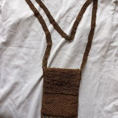 a ladies vintage beaded bag
