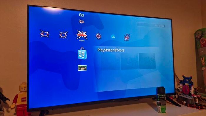 ps3  plus 2 controllers and 30 games