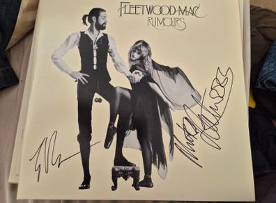 Fleetwood Mac Rumours BoxSet signed by Mick Fleetwood and Lindsey Buckingham