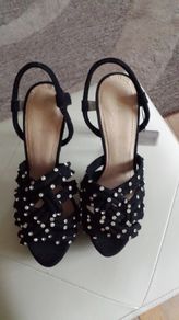 Zara Sandals Size 5