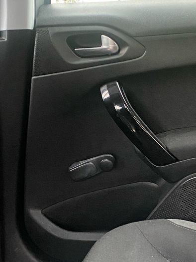 2013 Peugeot 208 1.4 HDI