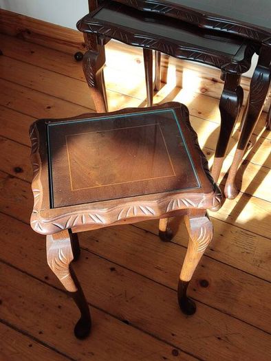 Vintage small tables.