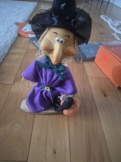 Halloween witch dec