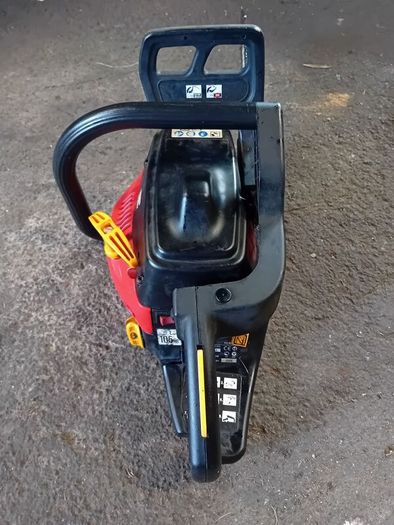 chainsaw