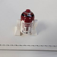 100% lego R4-P17 Droid