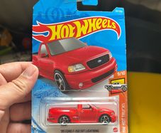 '99 Ford F-150 SVT Lightning Hot Wheel