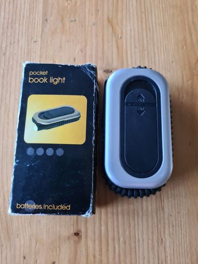 Fabolous Flexible Pocket Book Light. In Perfect Working Order. Complete With Box. Make Nice Present For Book Reader. Plus an AA personal organizer.