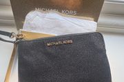Michael Kors purse/bag