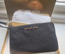 Michael Kors purse/bag