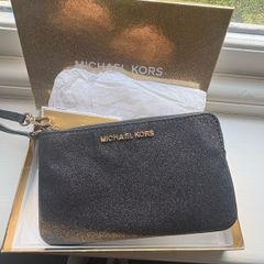 Michael Kors purse/bag