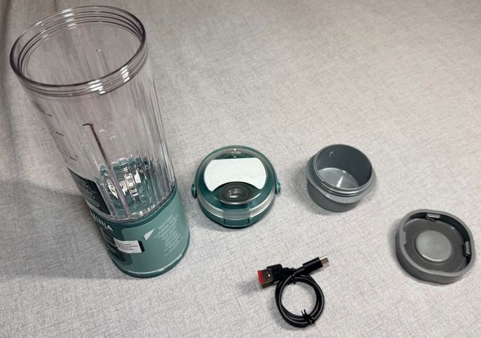 Ninja Blast Portable Blender - Brand New