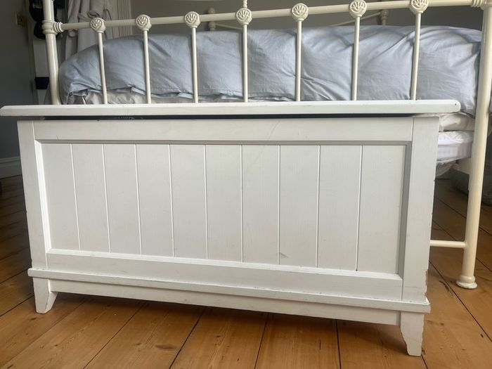 White Wooden Blanket Box