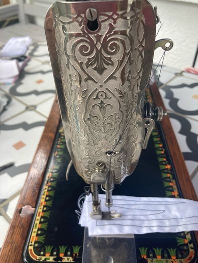 Antique singer 66K sewing machine