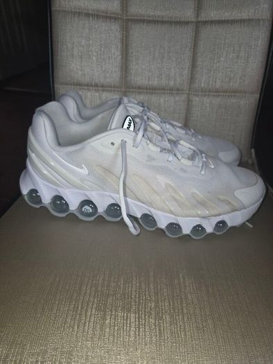 Nike Air Max UK 10