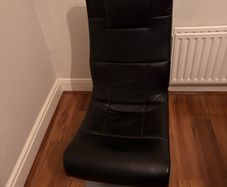 Like new gaming chair