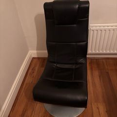 Like new gaming chair