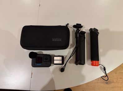 GoPro Hero 10 + Peripherals