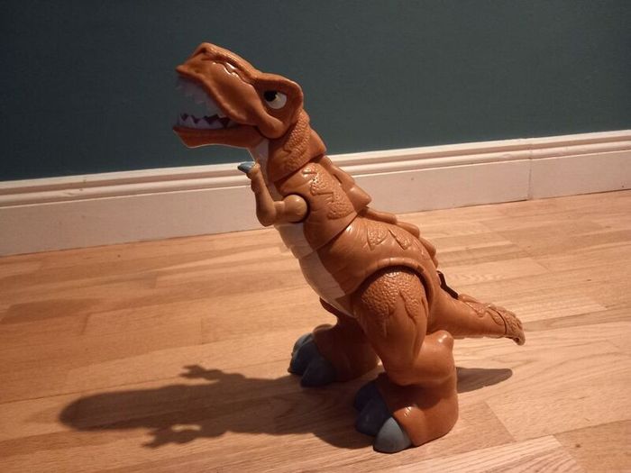 Large articulate Dinosaur